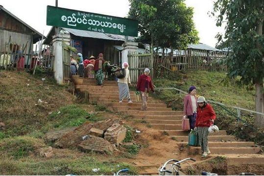 ပင်လည်ဘူးဒေသထွက် စိုက်ပျိုးသီးနှံများ တင်ပို့ရောင်းချမှု ကန့်သတ်ခံရ