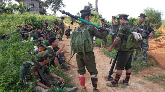 ဗန်းမော် – မံစီ ကြားရှိ စစ်ကောင်စီတပ်စခန်းအားလုံးနီးပါးကို KIA ပိတ်ဆို့တိုက်ခိုက်၊ တပ်စခန်းတချို့ သိမ်းပိုက်ရရှိထား