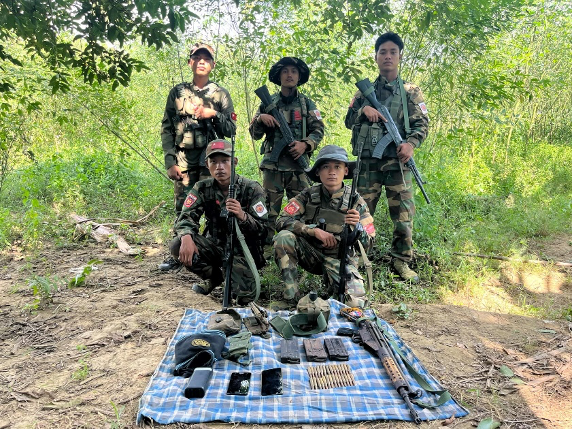 ပွင့်ဖြူတွင် စစ်ကောင်စီဂိတ်စခန်း တိုက်ခိုက်ခံရမှုအတွင်း တပ်သား ၄ ဦးသေဆုံး