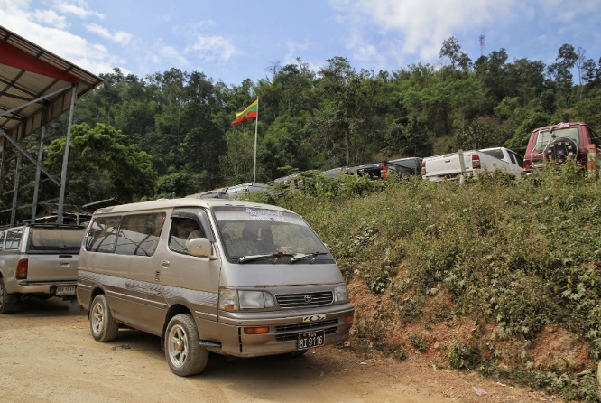 KTLA indefinitely closes Myit Tar-Htee Khee border road » Myanmar Peace ...