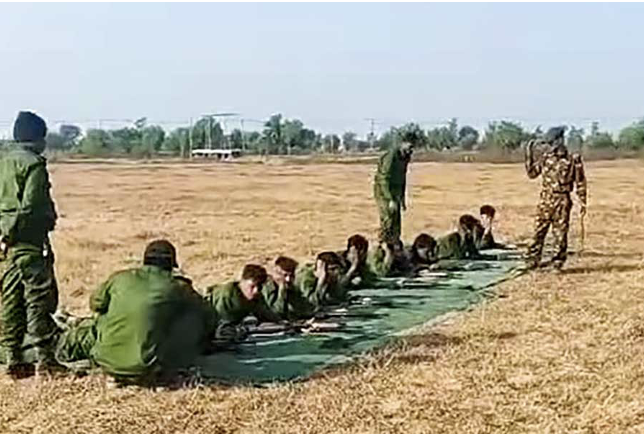 Junta deploys around 1,000 Muslim military graduates to battalions in Sittwe