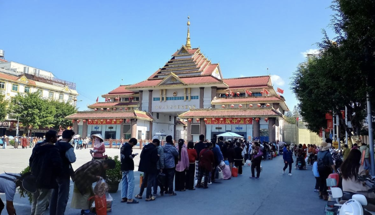 Junta checkpoints in Muse deny passage to youth eligible for conscription
